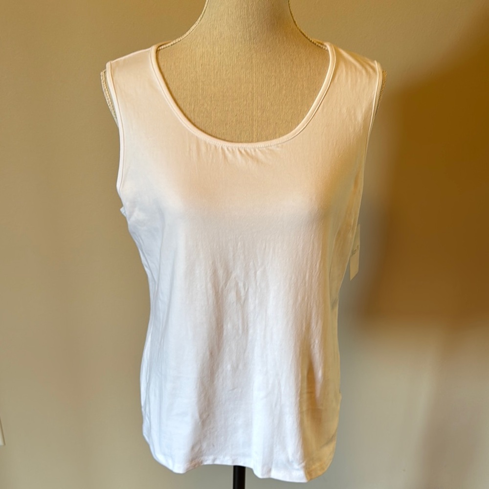Jillian Cream Fitted Tank Top with Textured Fabric